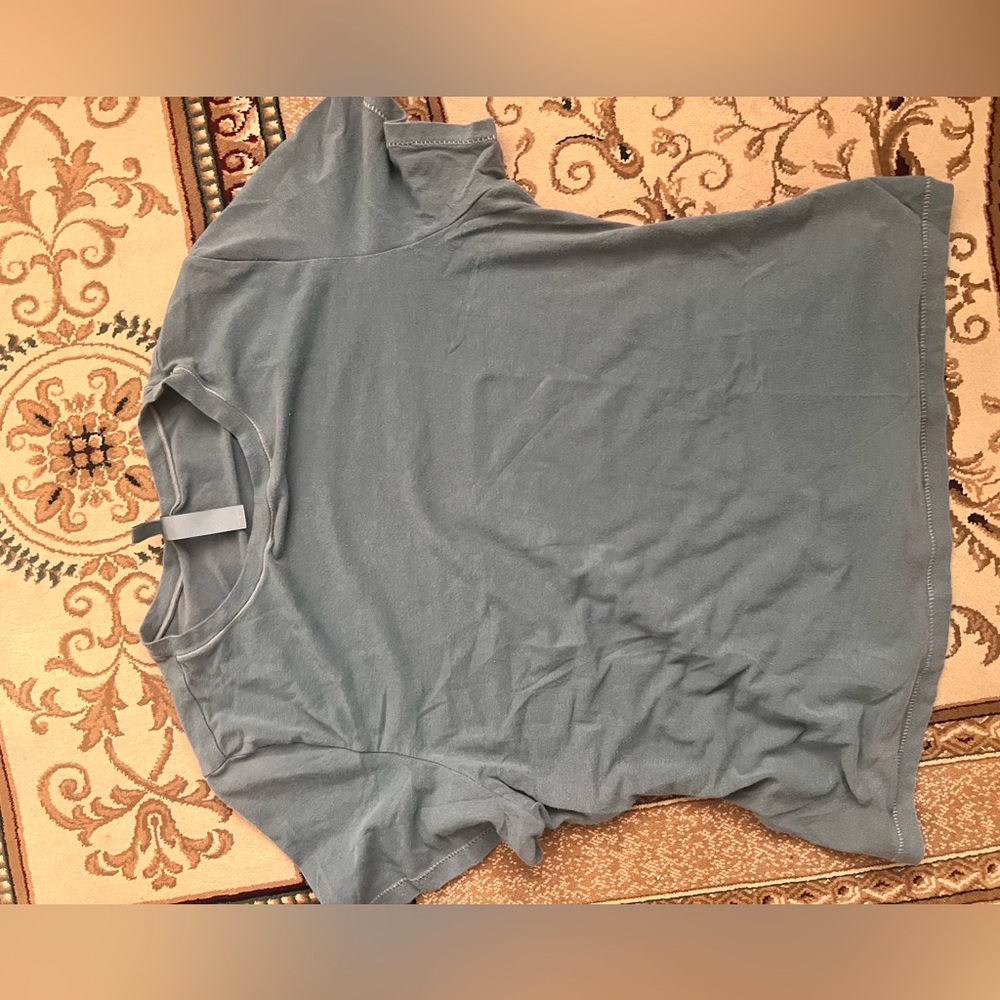 Skims kyanite top